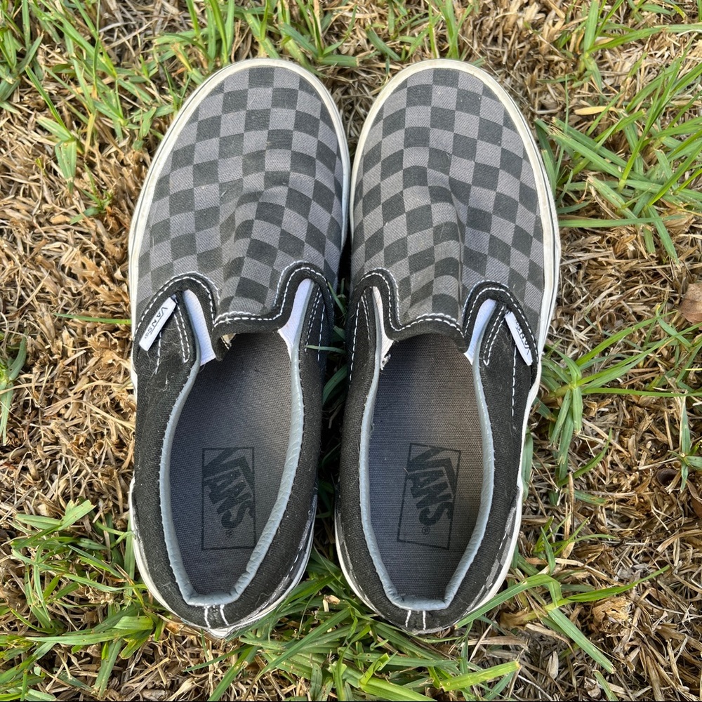 Kids Vans Sz 2.5 Checkered Slip-Ons Black and Grey